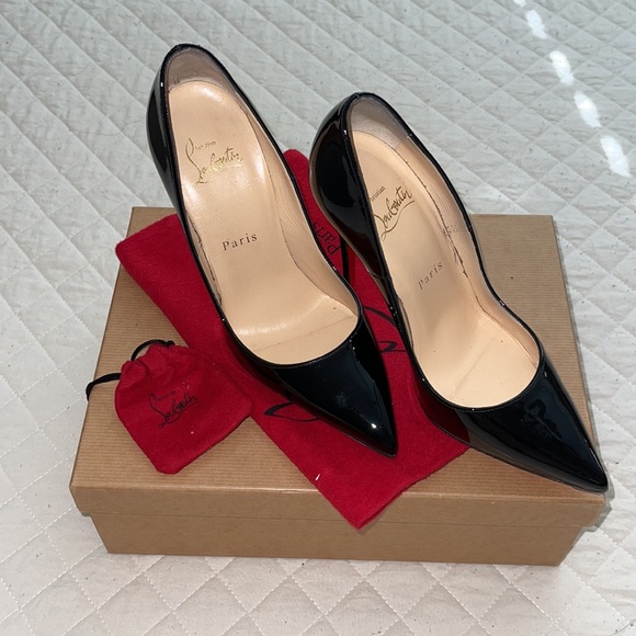 Christian Louboutin So Kate Patent Pointed-Toe Red Sole Pump - Picture 12 of 13